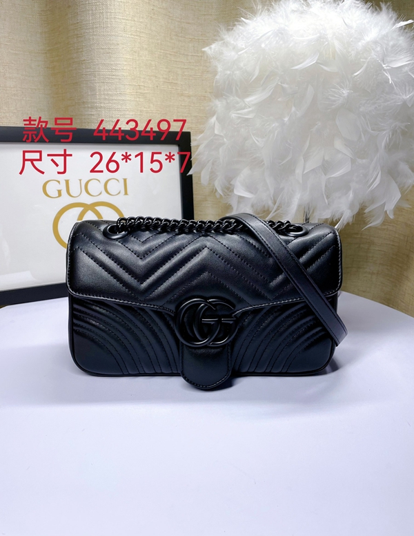 激安グッチバッグコピー正面デザイン